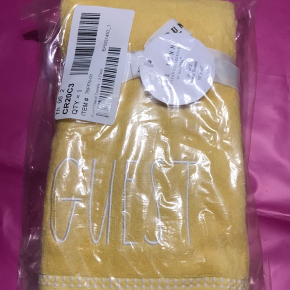 NEW Rae Dunn GUEST hand Towels set of 2 NEW BNIP - Picture 2 of 7
